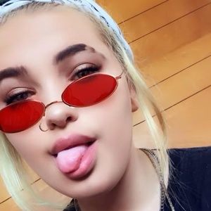 Meet your Posher, Tabby